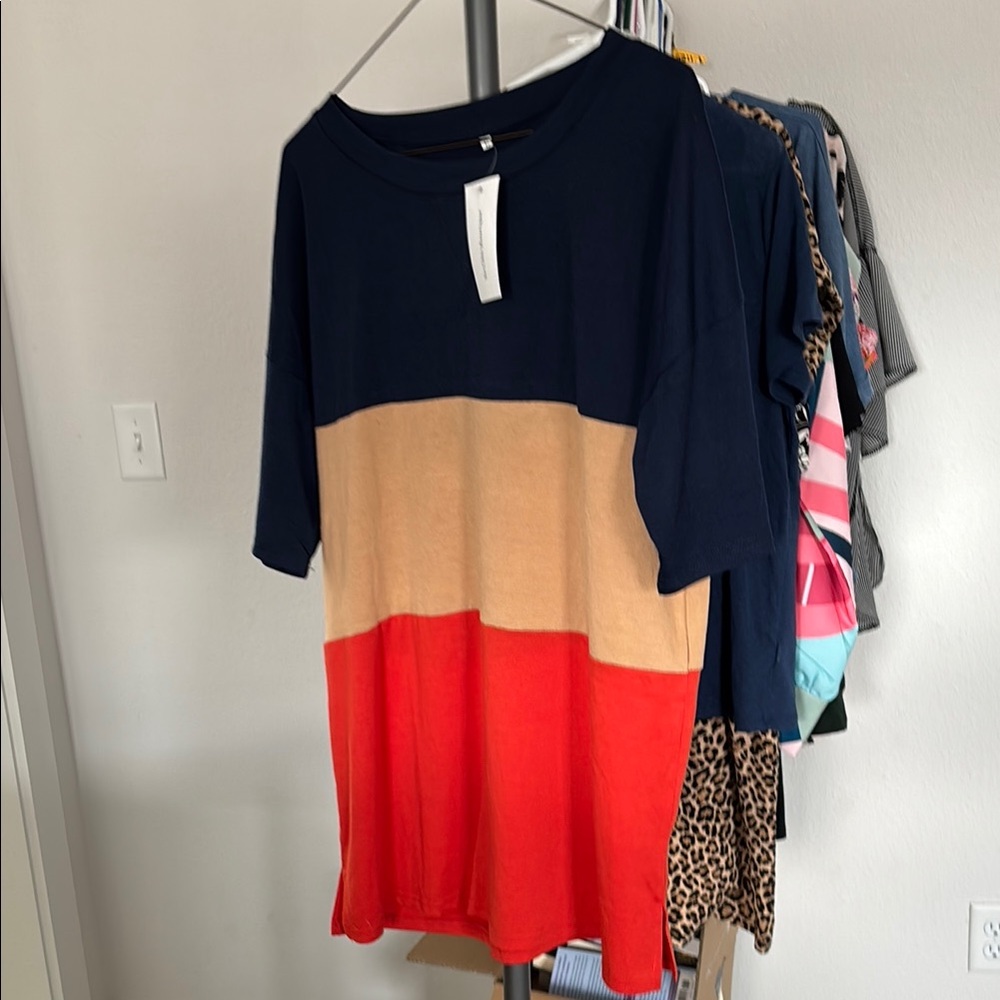 Color Block T-Shirt in Navy, Tan, and Red